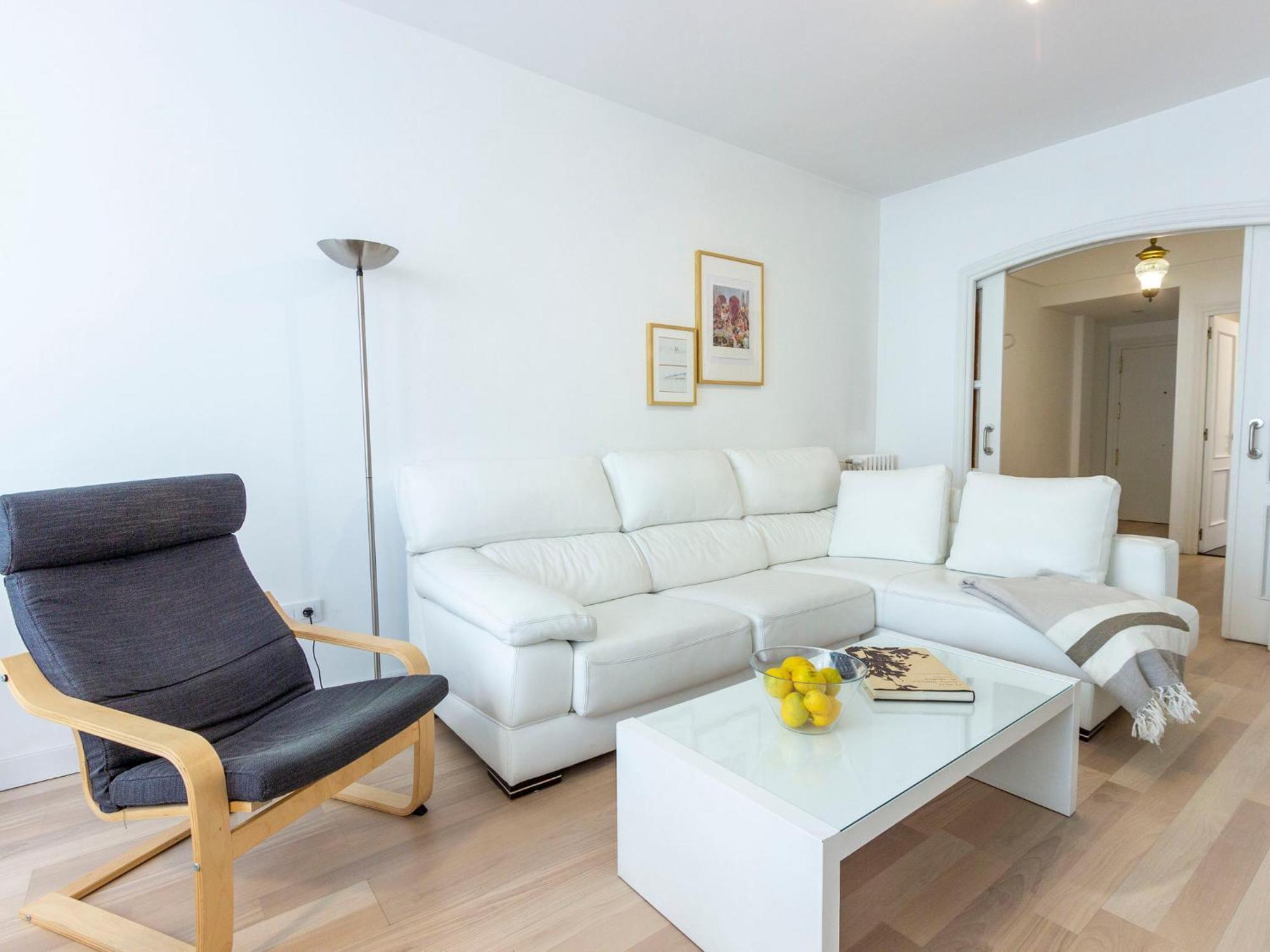Apartment Chamartin-Ciudad Ramos Carrion By Interhome มาดริด ภายนอก รูปภาพ